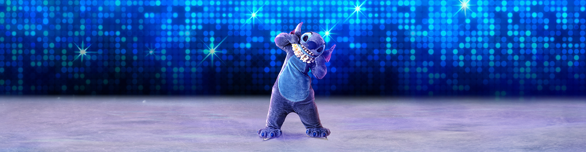 Reports of an Alien Crash-Landing at a Performance in St. Paul!